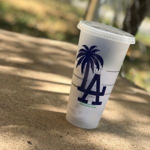 La Dodgers Starbucks custom order